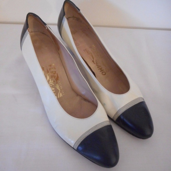 Salvatore Ferragamo Shoes - Salvatore Ferragamo Sz 7.5 AAA Blue/white wingtip